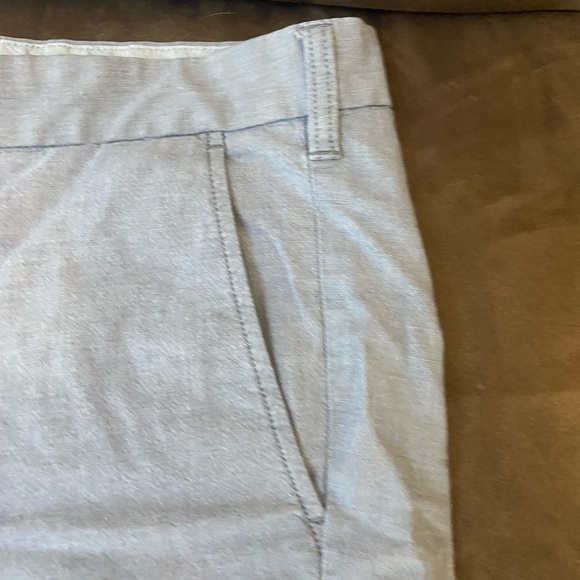 Dockers Gray Supreme Flex Ultimate Short Mens Size 42 Flat Front - Picture 2 of 8